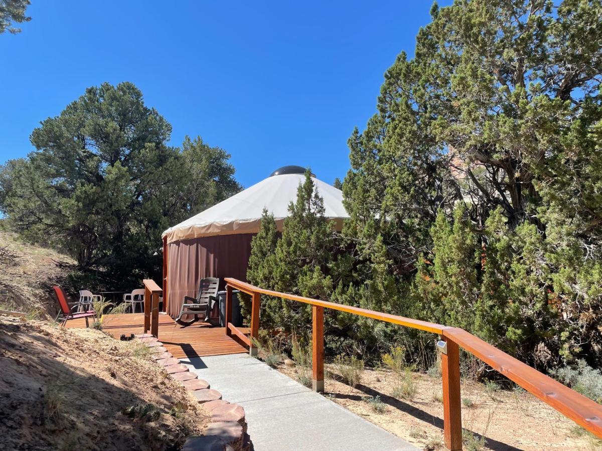 Escalante Yurts - Luxury Lodging Exteriör bild