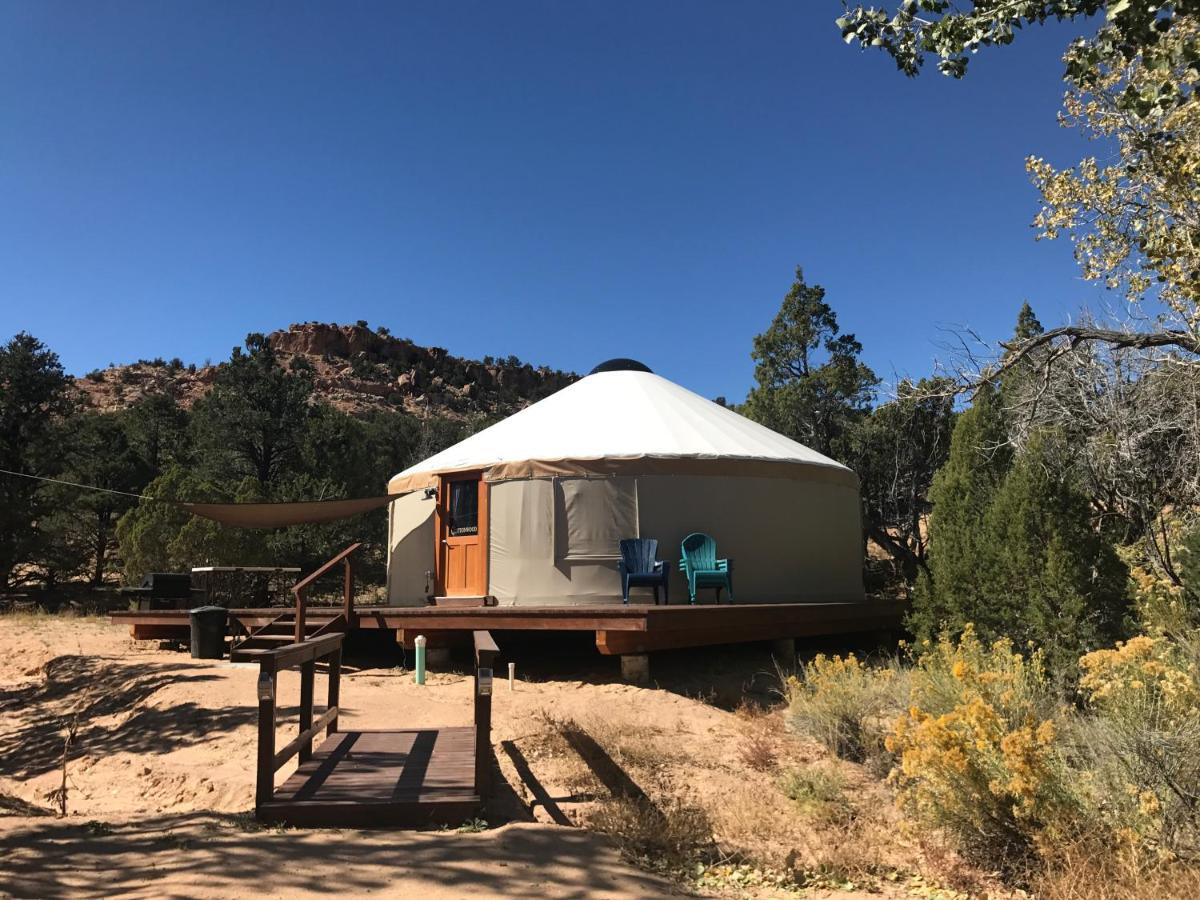 Escalante Yurts - Luxury Lodging Exteriör bild