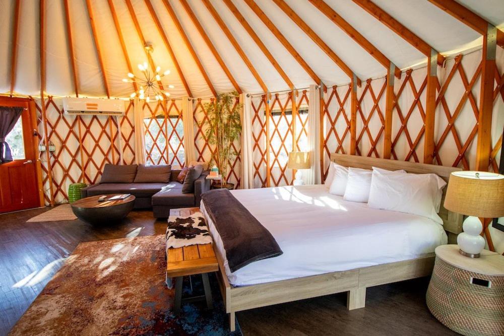 Escalante Yurts - Luxury Lodging Exteriör bild