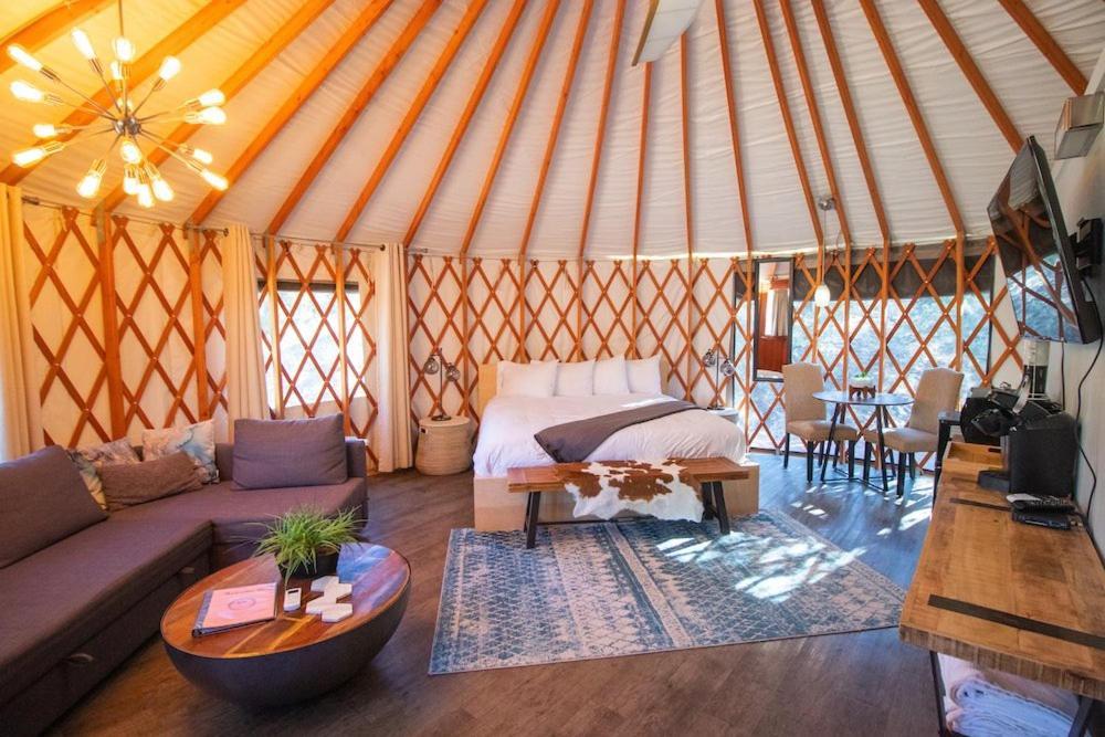 Escalante Yurts - Luxury Lodging Exteriör bild