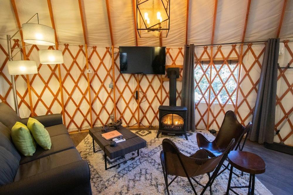 Escalante Yurts - Luxury Lodging Exteriör bild